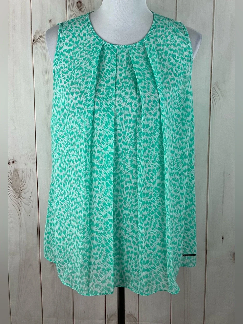 Michael Kors Women’s Mint Green White Sleeveless Pleated Chiffon Top Size M